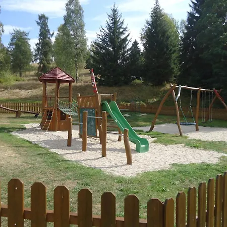 Helena 샬레 *